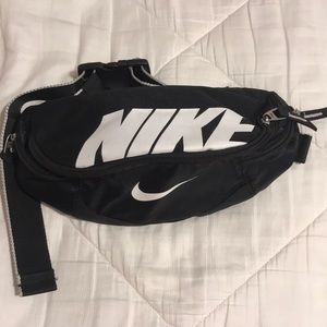 Black Nike fanny pack